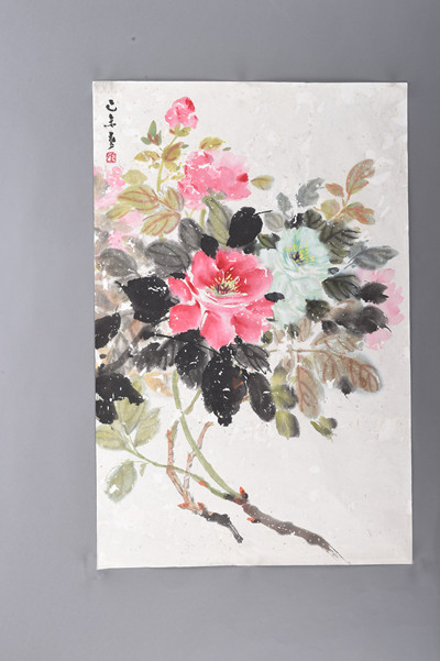 现代邓育智花卉图条幅